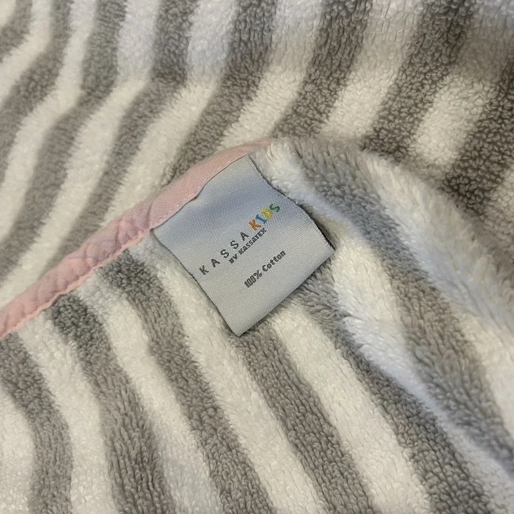 Kassa Kids Hooded Towel & 2 Wash Rags Striped Luxury